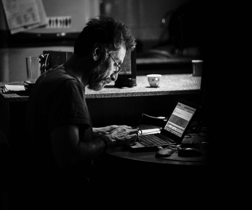 119 contraformas filosas de memoria. Fernando Lavoz.