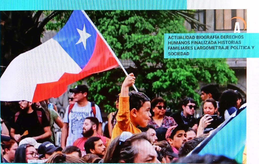 Cristina Godoy Navarrete y El país de mi madre de Pablo Navarrete